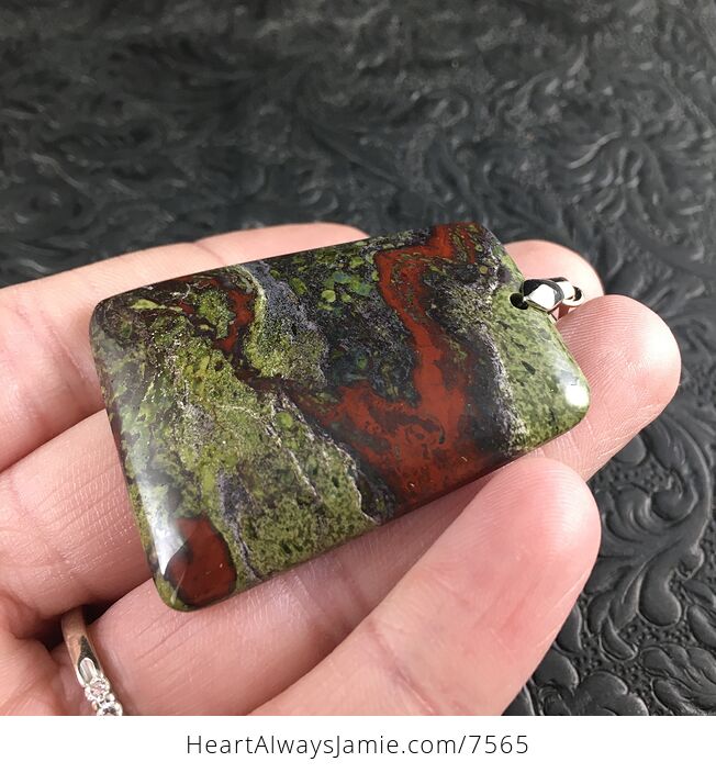 Natural Green and Red African Bloodstone Jewelry Pendant - #5zgcUkcLouA-3