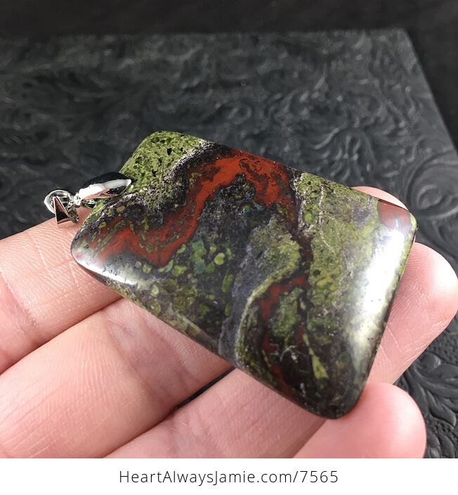 Natural Green and Red African Bloodstone Jewelry Pendant - #5zgcUkcLouA-4