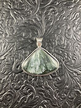 Natural Green Seraphinite Crystal Stone Jewelry Pendant #wtImaFTiSuA