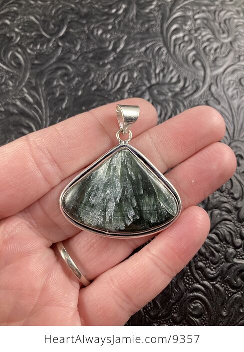 Natural Green Seraphinite Crystal Stone Jewelry Pendant - #wtImaFTiSuA-2