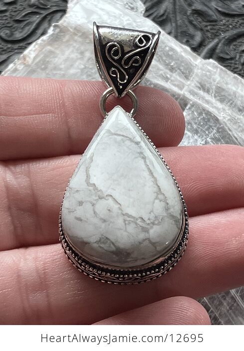 Natural Howlite Handcrafted Stone Jewelry Crystal Pendant - #DsMsQpXfhUo-2