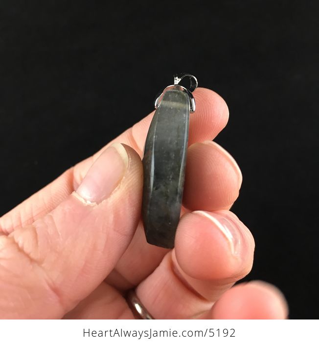 Natural Labradorite Stone Jewelry Pendant - #v3eFQRYlGnw-4