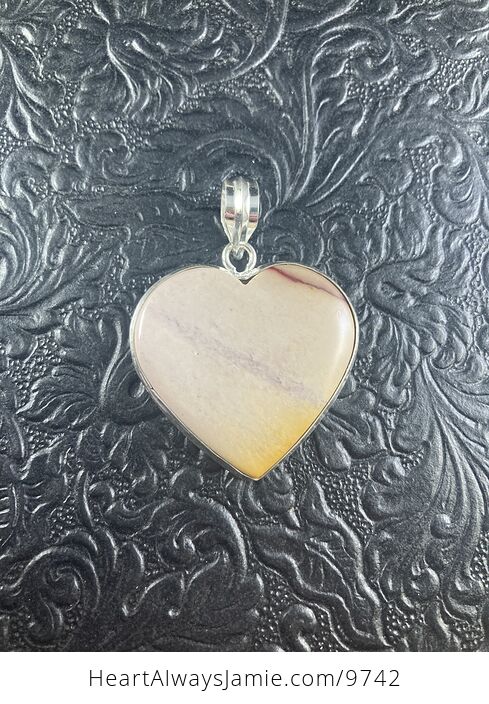 Natural Mookaite Heart Crystal Stone Jewelry Pendant - #RwaNFtApJRU-1