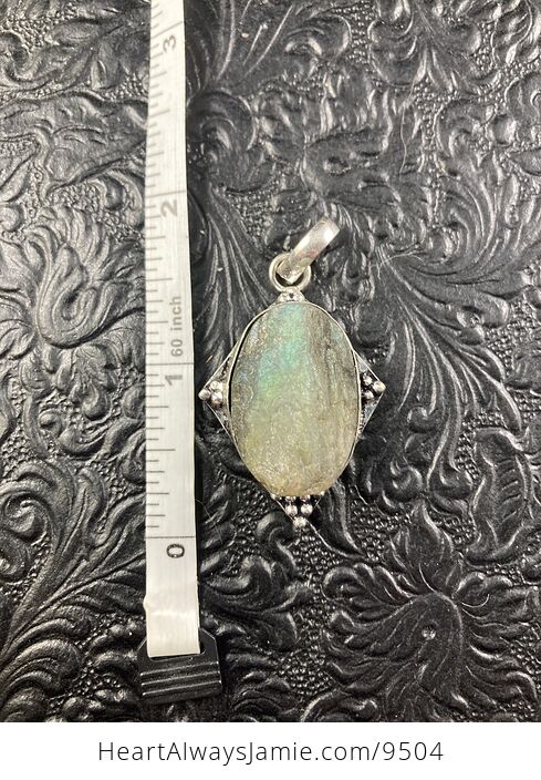 Natural Raw Flash Labradorite Crystal Stone Jewelry Pendant - #Alzw6IiGwLw-4