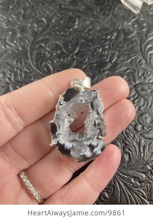 Oco Geode Agate Slice Crystal Stone Jewelry Pendant - #t3BvlvYfBGo-1
