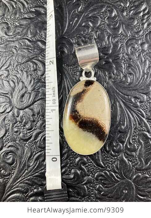 Oval Septarian Crystal Stone Jewelry Pendant - #F1ktvNMosUs-3