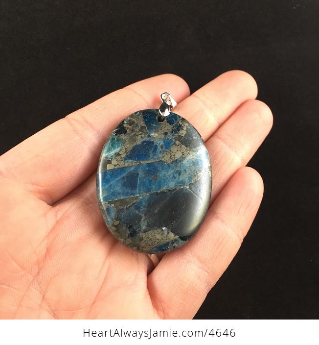 Oval Shaped Blue Kyanite Stone Jewelry Pendant - #T32pYB5ZLeg-5