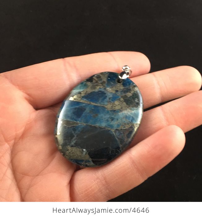 Oval Shaped Blue Kyanite Stone Jewelry Pendant - #T32pYB5ZLeg-4