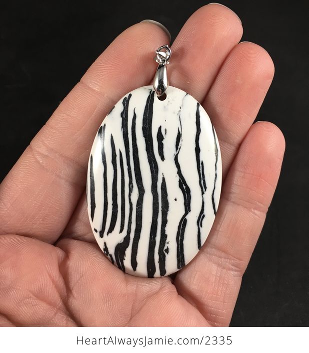 Oval Shaped Synthetic Black and White Striped Stone Pendant - #1RntWy0Jlrk-1