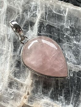 Pink Rose Quartz Crystal Stone Jewelry Pendant #TJXqj1NsBWI
