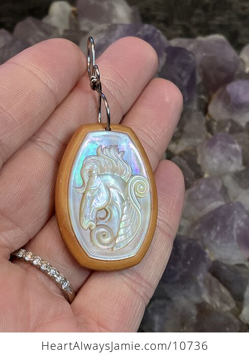 Profiled Pegasus Horse Mother of Pearl Mop Carved Shell Jewelry Pendant - #MPKMmdZ2nX0-3