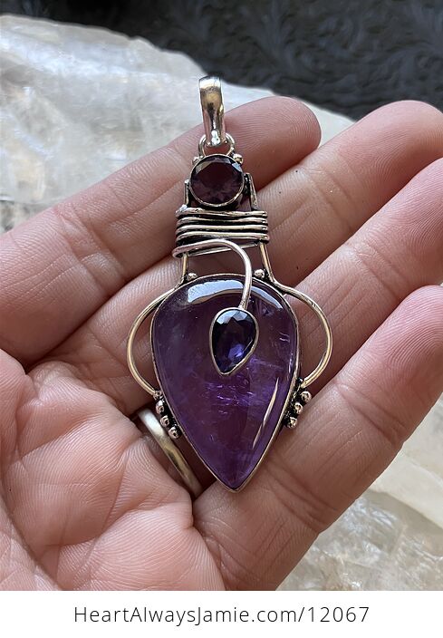 Purple Amethyst Crystal Stone Jewelry Pendant - #9xH5lJgLNKg-1