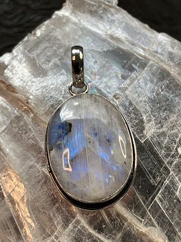 Rainbow Moonstone Gemstone Crystal Jewelry Pendant #DAirXD6T1Ig