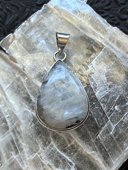 Rainbow Moonstone Gemstone Crystal Jewelry Pendant #Dv8YQl61cZ0