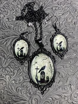 Raven or Crow Necklace Earrings Jewelry Set #yagRzVOr9Ys