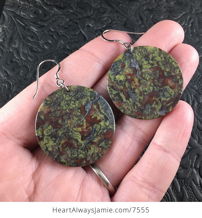 Round Green and Red African Bloodstone Jewelry Earrings - #t7yTvIonHyw-2
