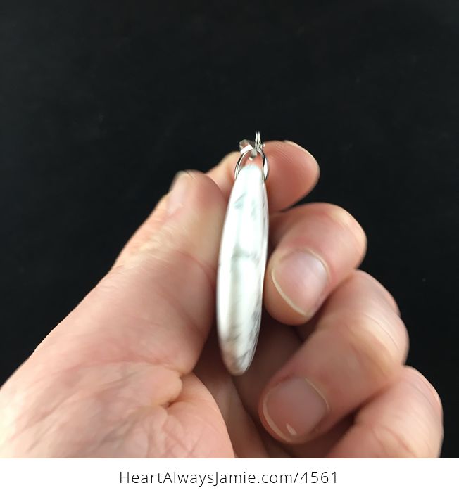 Round White Howlite Stone Jewelry Pendant - #uoEY7JLyEiQ-4