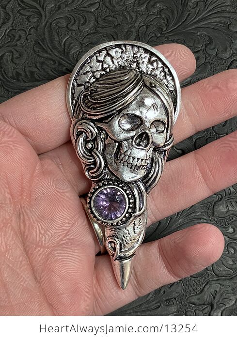 Santa Muerte Skull Pendant with a Faceted Amethyst Gem Stone Crystal Jewelry - #TROM4wgQW04-1