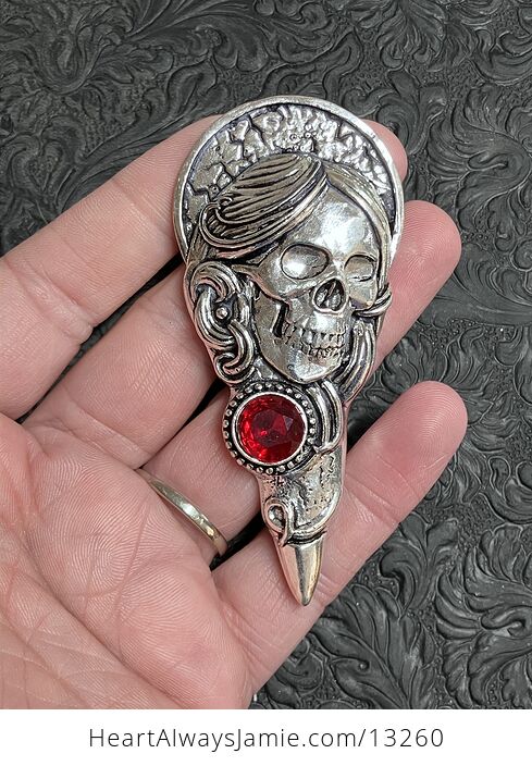 Santa Muerte Skull Pendant with a Faceted Garnet Gem Stone Crystal Jewelry - #2If8FZyCukw-2