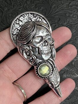 Santa Muerte Skull Pendant with a Faceted Labradorite Gem Stone Crystal Jewelry #QXMTHFYRHTY