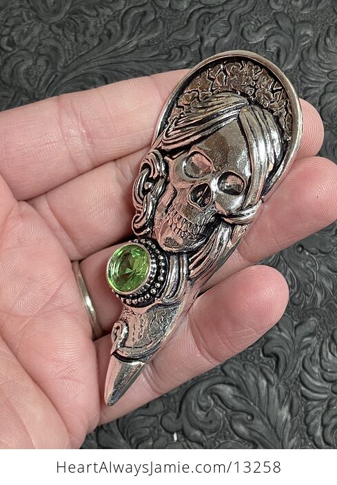 Santa Muerte Skull Pendant with a Faceted Peridot Gem Stone Crystal Jewelry - #myHxEMWaVaM-3