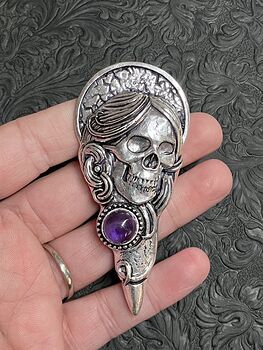 Santa Muerte Skull Pendant with an Amethyst Gem Stone Crystal Jewelry #TfljFMGlQYM