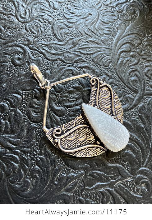 Selenite Wings Crystal Stone Jewelry Pendant - #ZLaW7sYflf0-3