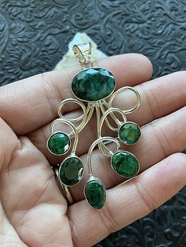 Simulated Emerald Gemstone Crystal Jewelry Swirl Pendant #crromHBpp58