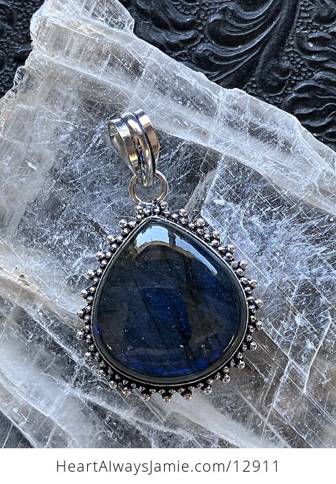 Sparkly Dark Blue Flash Labradorite Pendant Stone Crystal Jewelry - #NC2jeLwZNWw-7