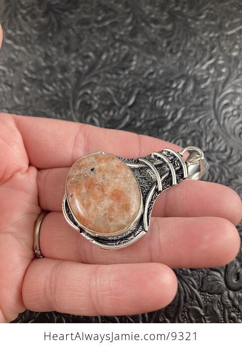 Sparkly Orange Sunstone Crystal Jewelry Stone Pendant - #TSktjcYTBF8-5