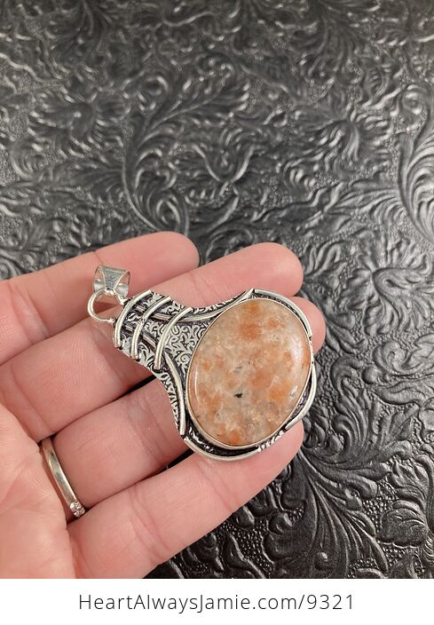 Sparkly Orange Sunstone Crystal Jewelry Stone Pendant - #TSktjcYTBF8-4