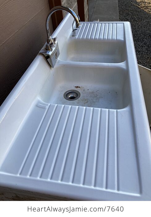 Steel Enamel American Kitchens Drainboard Double Sink Cabinet - #R0wT2izVeag-2