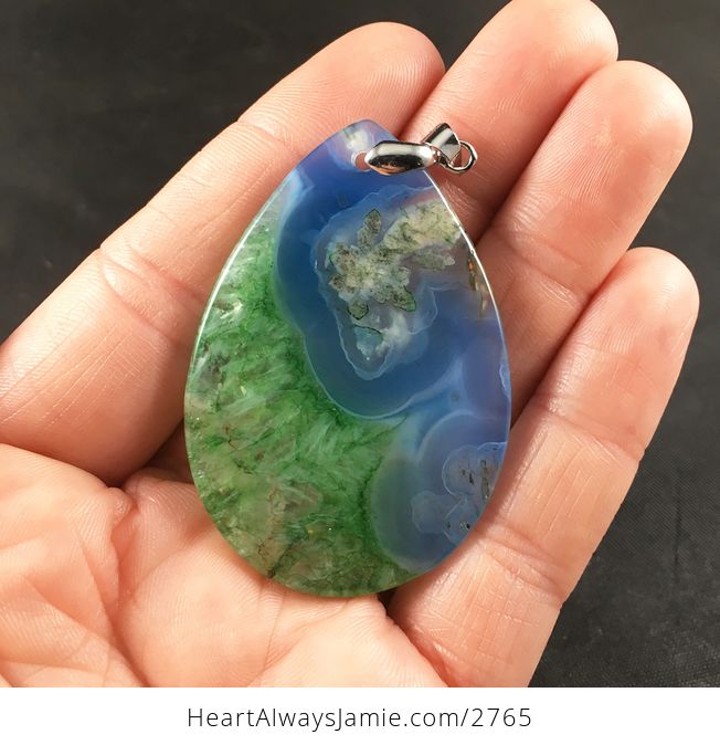 Stunning 34cloudy Sky over Grass34 White Blue and Green Druzy Stone Pendant Necklace - #rVoa47lhnr0-2