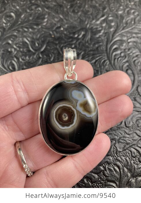 Stunning Banded Onyx with Inclusion Crystal Stone Jewelry Pendant - #IA2QNEJE3fk-1