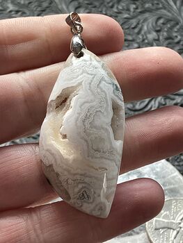 Stunning Beige and White Druzy Crazy Lace Agate Crystal Stone Jewelry Pendant #6B1AAkoCGHI