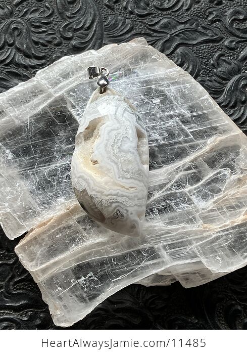 Stunning Beige and White Druzy Crazy Lace Agate Crystal Stone Jewelry Pendant - #6B1AAkoCGHI-6