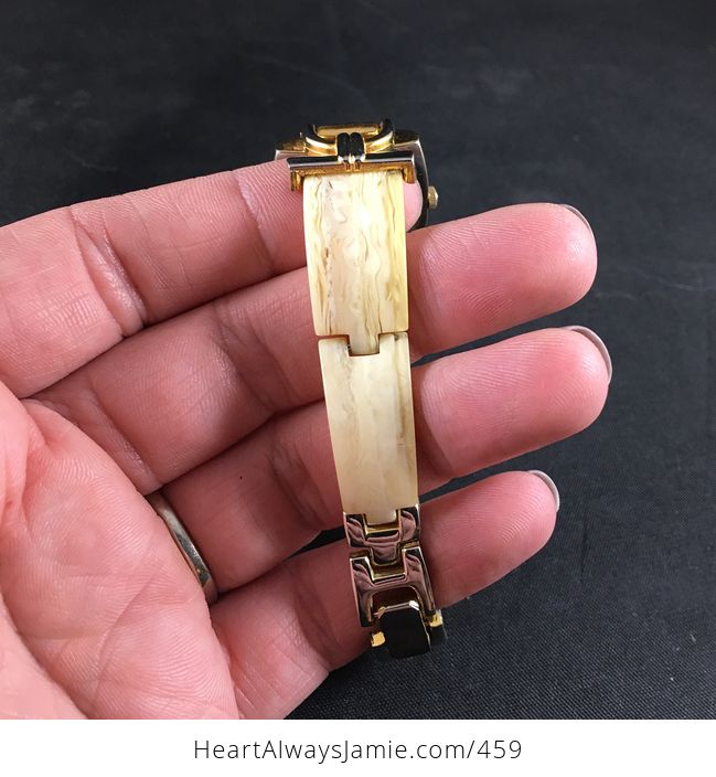 Stunning Beige Plastic Possibly Lucite Xanadu Quartz Wrist Watch - #7V6Z72QowY8-3