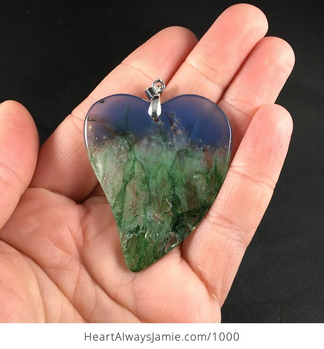 Stunning Heart Shaped Green and Blue Druzy Stone Agate Pendant Necklace - #3FoF0jlJpl0-2