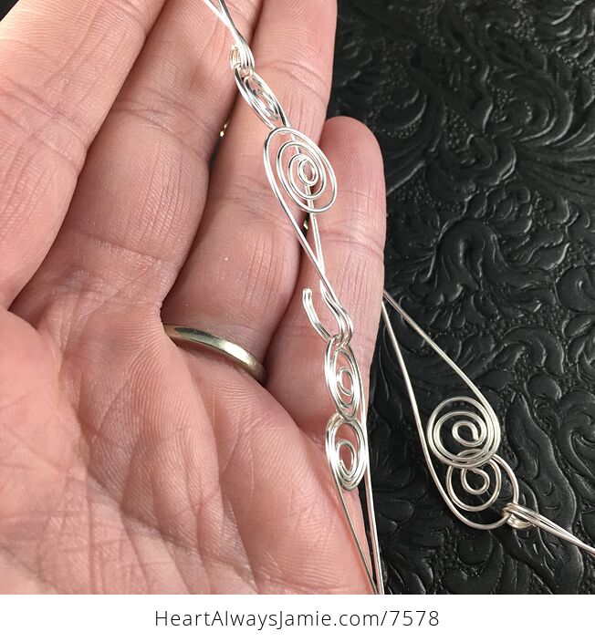 Stunning Swirl Chain Necklace - #D3aZ9T9OzXY-9