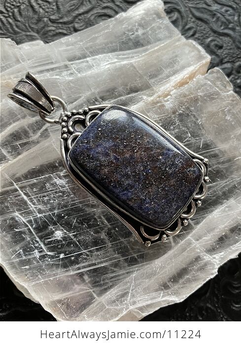 Sunstone in Purple Iolite Crystal Stone Jewelry Pendant - #xQ5WgBEcEwE-6