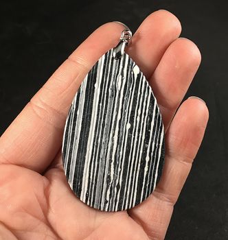 Synthetic Black and White Stripes Stone Pendant Necklace #FwV4R4QHszI