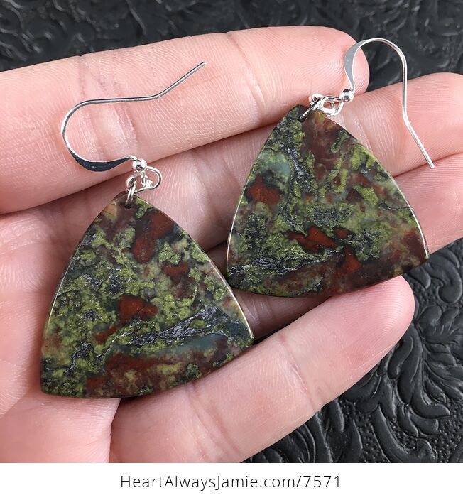 Triangular Green and Red African Bloodstone Jewelry Earrings - #FCXIdd4lnsk-1