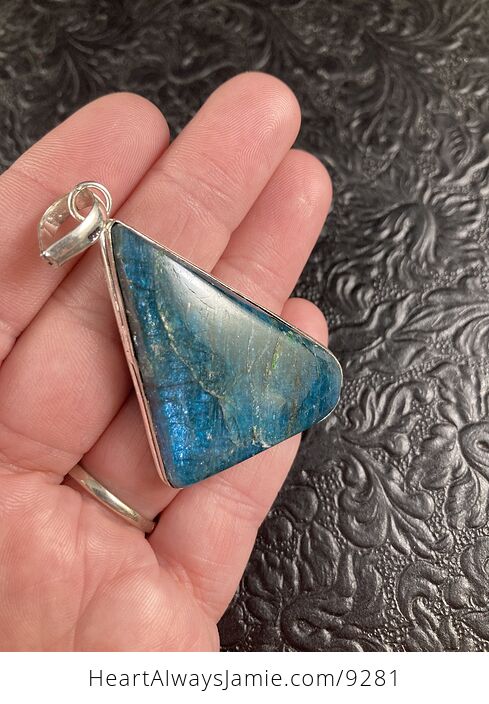 Triangular Natural Blue Apatite Crystal Stone Jewelry Pendant - #8QEUkLikzyc-2