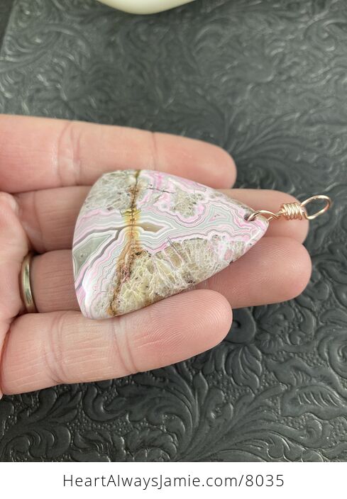 Triangular Pink and Beige Mexico Crazy Lace Agate Stone Pendant Necklace - #jdkk1QICld8-2