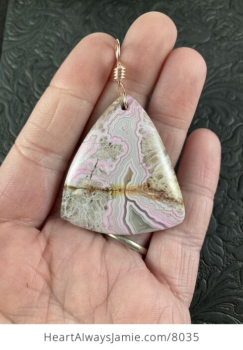 Triangular Pink and Beige Mexico Crazy Lace Agate Stone Pendant Necklace - #jdkk1QICld8-1