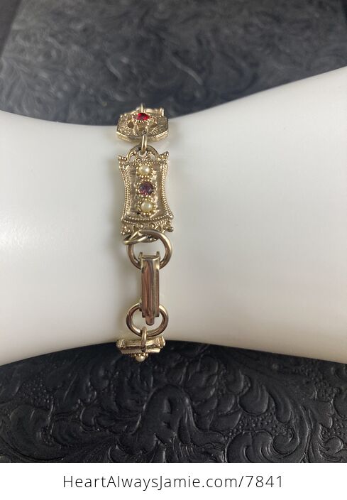 Vintage Sara Coventry Minuet Bracelet with Gems and Gold Toned Links - #Vkzm2MqTEPg-5