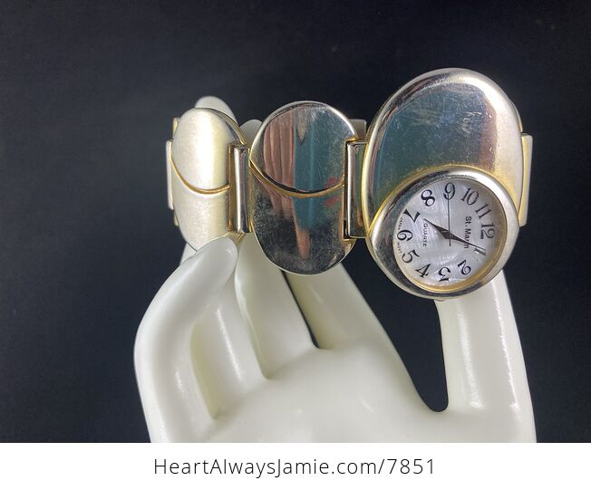 Vintage St Martin Quartz Wrist Watch - #DsY9JPqN6Ec-3