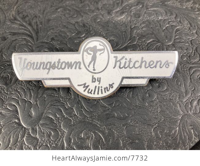 Vintage Youngstown Kitchens by Mullins White and Silver Cabinet Enameled Replacement Emblem Badge - #nr6gUZOsPn4-1