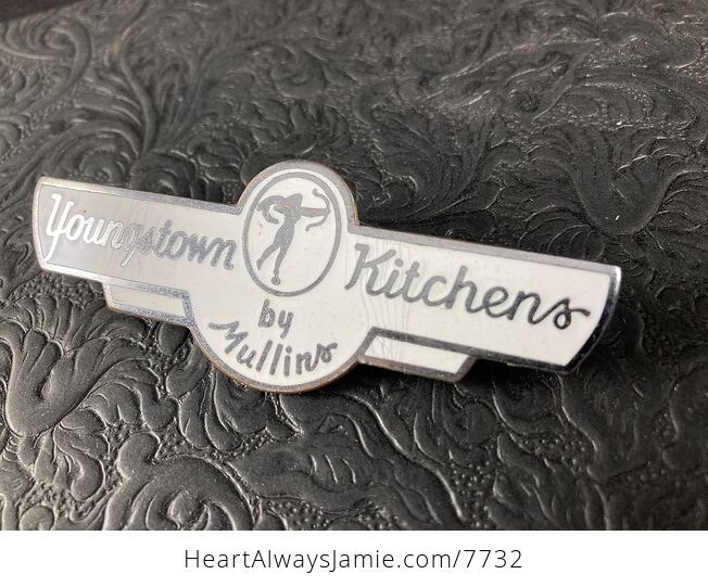 Vintage Youngstown Kitchens by Mullins White and Silver Cabinet Enameled Replacement Emblem Badge - #nr6gUZOsPn4-9