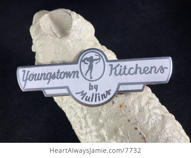 Vintage Youngstown Kitchens by Mullins White and Silver Cabinet Enameled Replacement Emblem Badge - #nr6gUZOsPn4-2